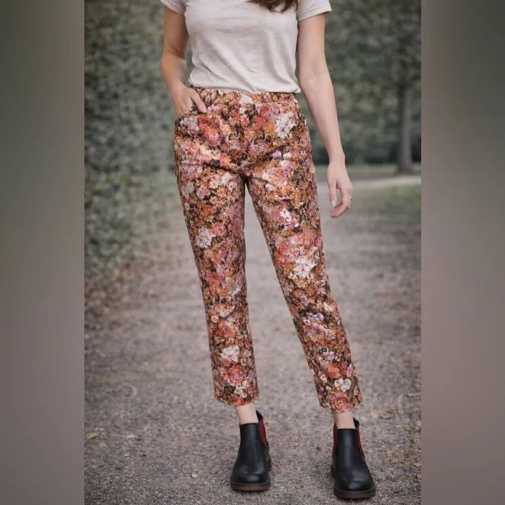 Line-a Domani Floral Print Skinny Ankle Pants